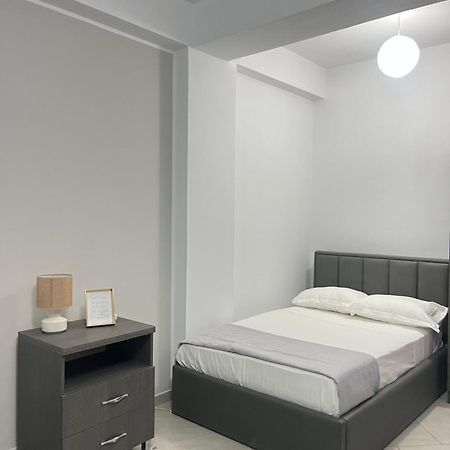 Vlorë Blossom Apartments מראה חיצוני תמונה