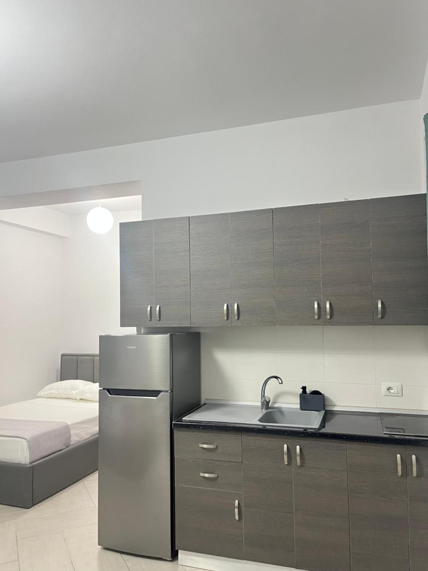 Vlorë Blossom Apartments מראה חיצוני תמונה