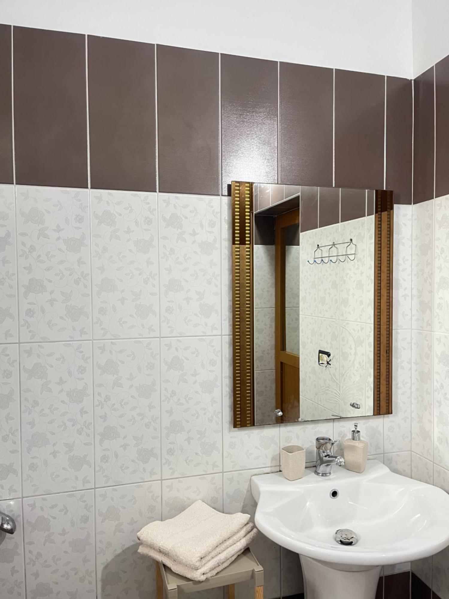 Vlorë Blossom Apartments מראה חיצוני תמונה