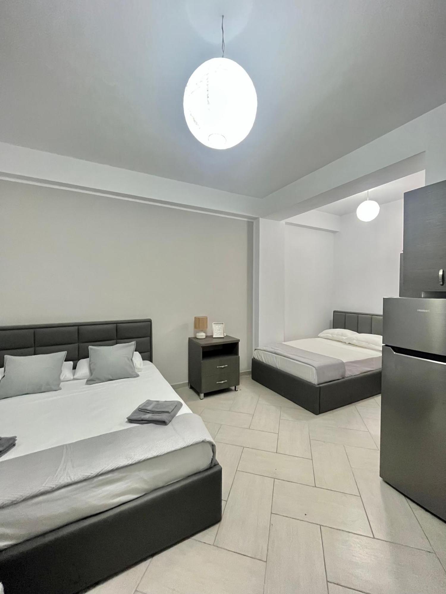 Vlorë Blossom Apartments מראה חיצוני תמונה