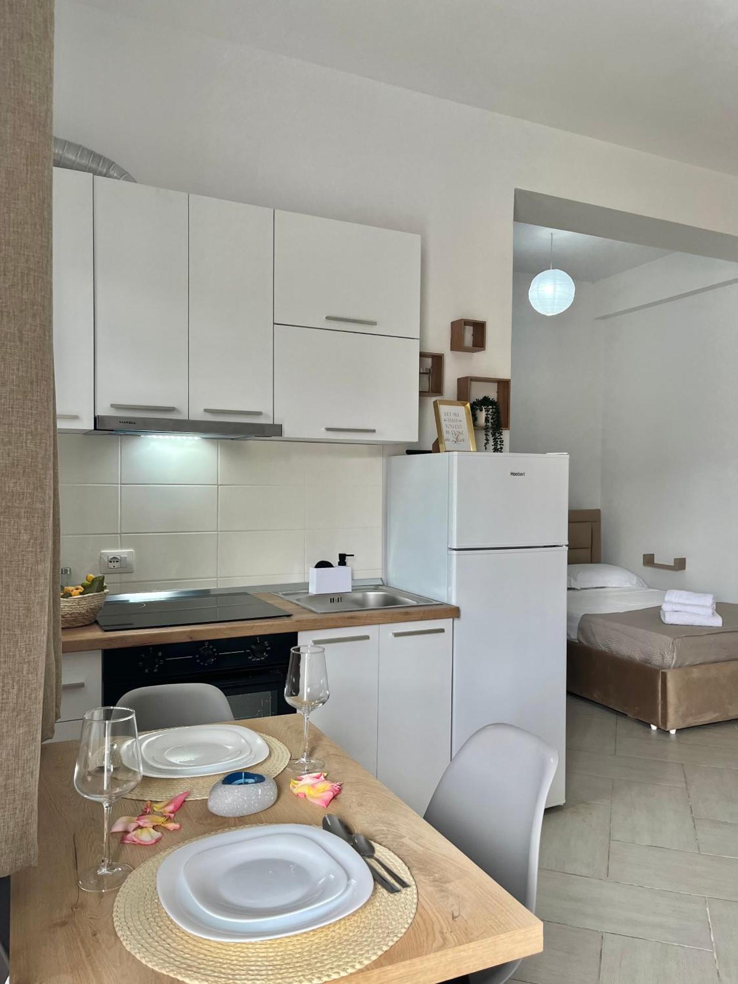 Vlorë Blossom Apartments מראה חיצוני תמונה